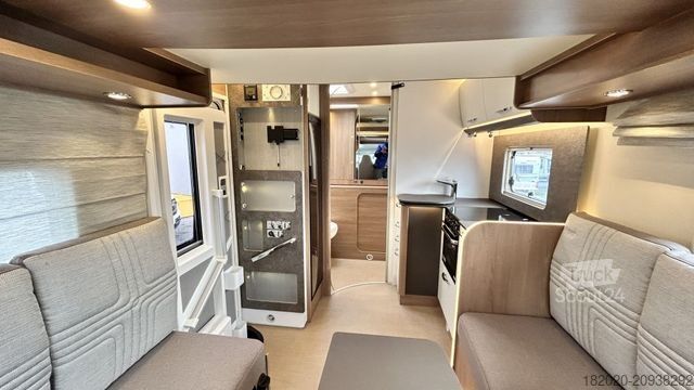 Teilintegriertes Wohnmobil BÜRSTNER Lyseo TD 684 G Harmony Line (25) Maxi 180 PS Aut