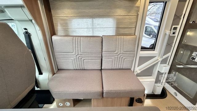 Teilintegriertes Wohnmobil BÜRSTNER Lyseo TD 684 G Harmony Line (25) Maxi 180 PS Aut