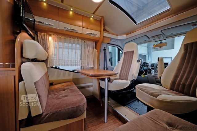 Halvintegrerad husbil HOBBY T 500 ESC Limited Edition/Einzelbetten/Klima/Sol