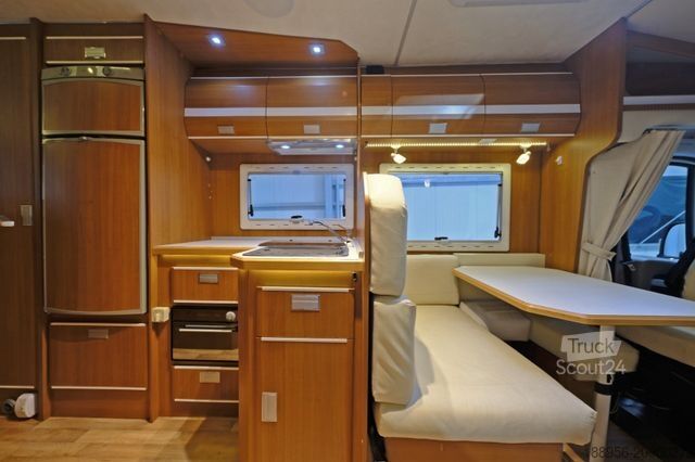 Autorulotă semi-integrată SEA X-Dream 526 G/Festbett/Garage/Solar/Klima/Markis