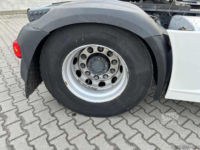 Standard-SZM DAF XF 460 FT SSC / 804 dkm / Tacho V2 / 2 Tanks / ...