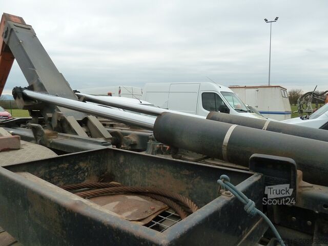 Camion benne MAN TGS 33 440