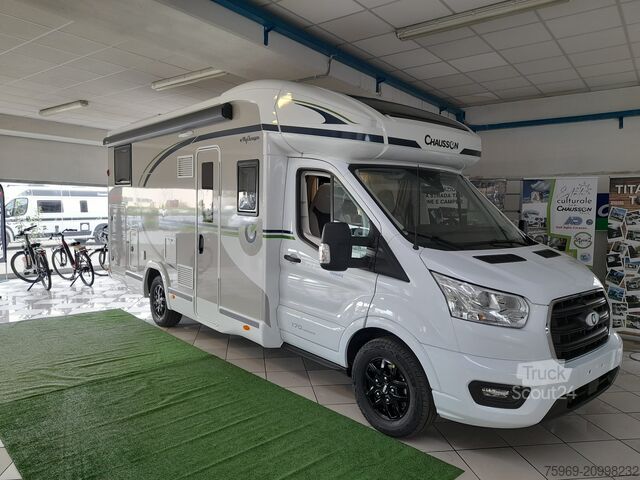 Caravana semiintegrada Chausson 777 TITANIUM ULTIMATE
