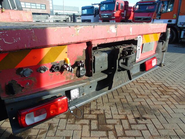 Camion-grue DAF CF 85.510 + FASSI 80TON 6x + 8X2 + EURO 5 + REMOTE