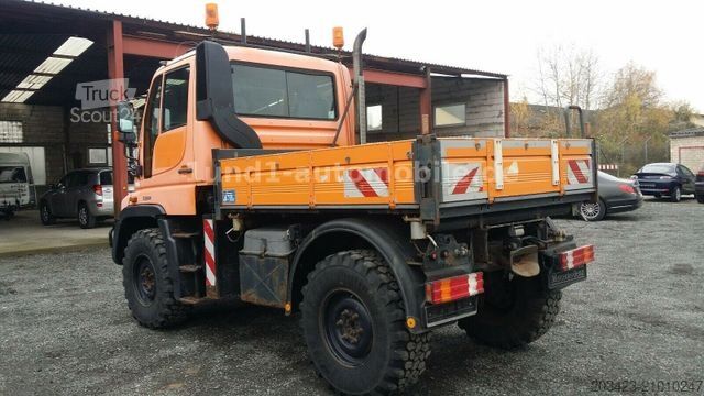 Overig MERCEDES-BENZ Unimog U 300 Kipper Zugmaschine Kommunalhydrauli