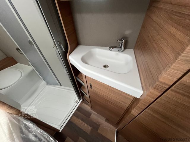 Camping-car semi-intégré WEINSBERG CaraCompact 600 MF Auto, Mj.26, S7 Fenster,  uvm