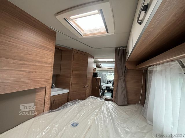 Caravana semiintegrada WEINSBERG CaraCompact 600 MF Auto, Mj.26, S7 Fenster,  uvm