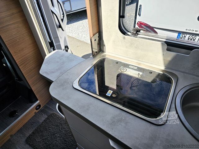 Camping-car semi-intégré KNAUS Van TI 640 MEG Vans. Licht-Assi 1, nur 5 Monate