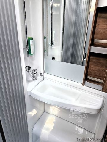 Camping-car semi-intégré KNAUS Van TI 640 MEG Vans. Licht-Assi 1, nur 5 Monate