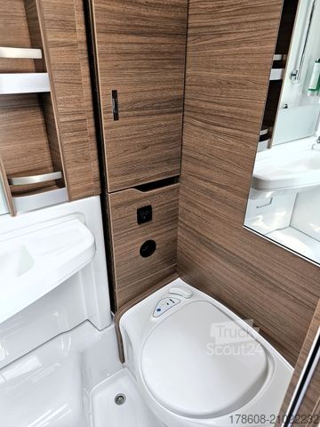 Camping-car semi-intégré KNAUS Van TI 640 MEG Vans. Licht-Assi 1, nur 5 Monate