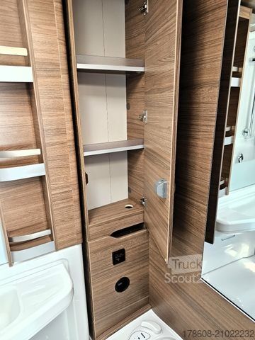 Camping-car semi-intégré KNAUS Van TI 640 MEG Vans. Licht-Assi 1, nur 5 Monate