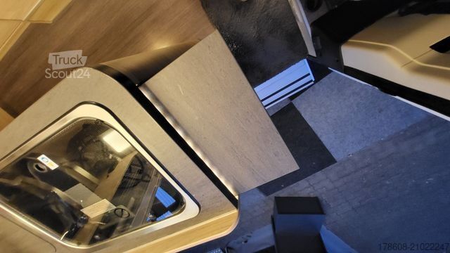 Camping-car KNAUS BoxStar 630Freeway 60 Years,Markise, TopAusstatt