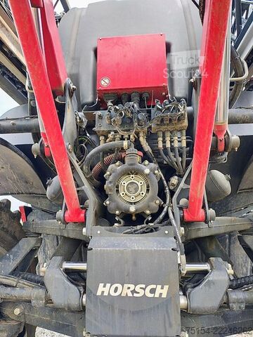 Pulverizador de pesticidas Horsch Leeb 8.300PT