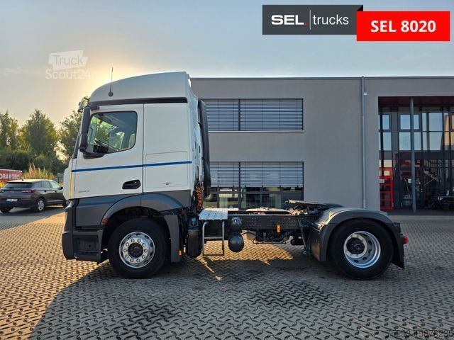 Standartinis vilkikas MERCEDES-BENZ Actros 1843