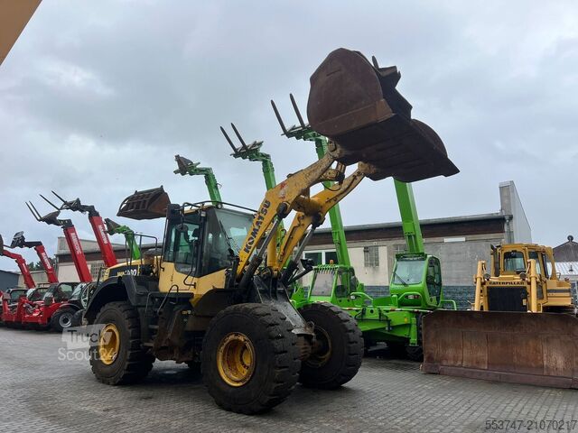 Wiellader Komatsu WA 380-8