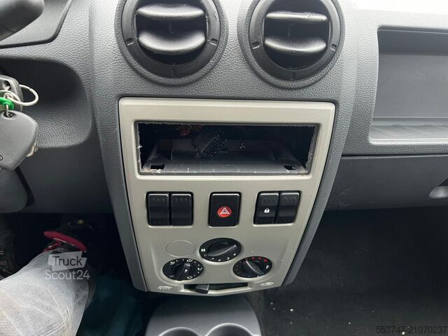 Furgoneta fechada Dacia Logan Express