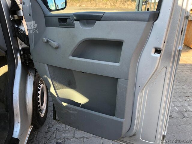 Μεταφορά επιβατών Volkswagen T5 Kombi