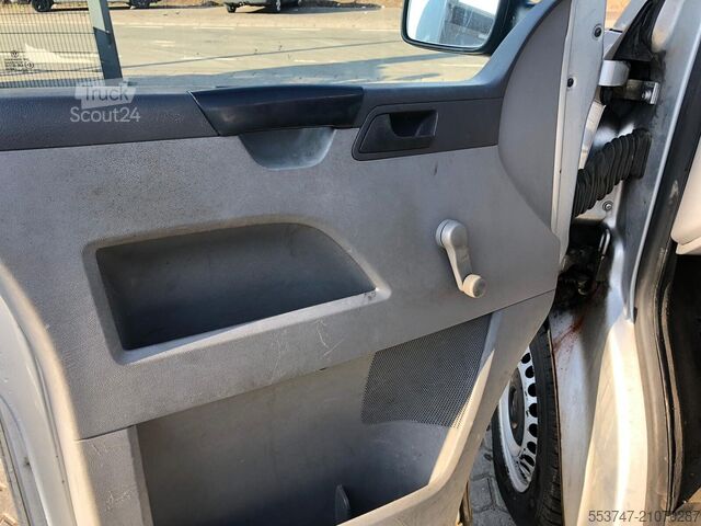 Μεταφορά επιβατών Volkswagen T5 Kombi