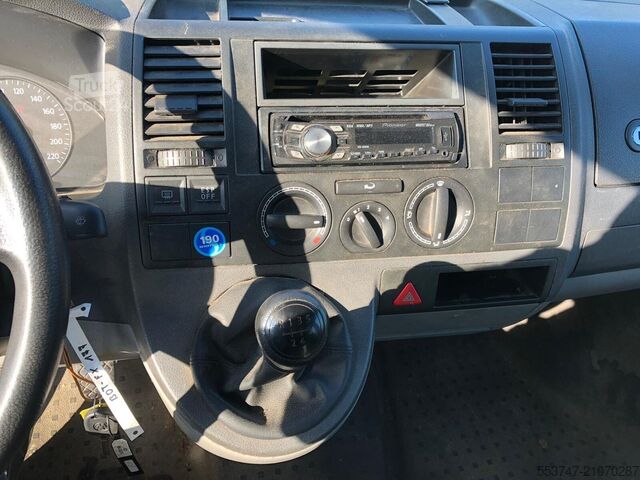 Μεταφορά επιβατών Volkswagen T5 Kombi