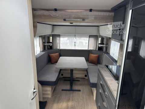 Τροχόσπιτο Hobby De Luxe 515 UHL 2000kgEinzelbettauszugMj.2026