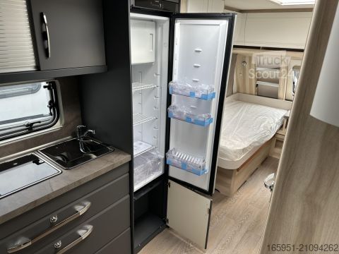 Τροχόσπιτο Hobby De Luxe 515 UHL 2000kgEinzelbettauszugMj.2026