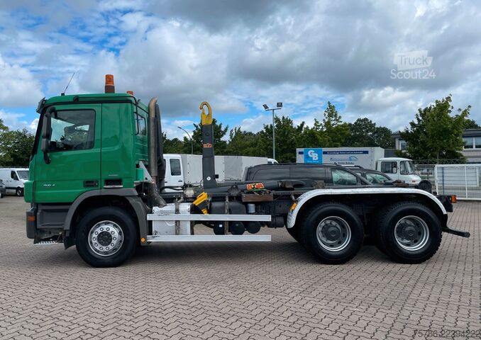 Haakarm vrachtwagen MERCEDES-BENZ Actros 2641 BB / MP3/ Hyva 20.51 Abroller/ AC