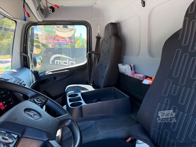 Pick-up furgons MERCEDES-BENZ Atego 823 Pritsche Schiebeplane +Edschaverdeck