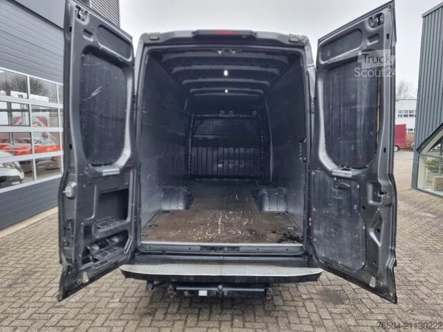 Delivery van Iveco Daily 35C21 3.0D MAXI L4H2 GVW 3500 KG 204 PS