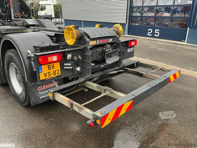 System med krokarm Volvo FM 330 6x4 Hiab 11 Tonmeter laadkraan Just 27.8...