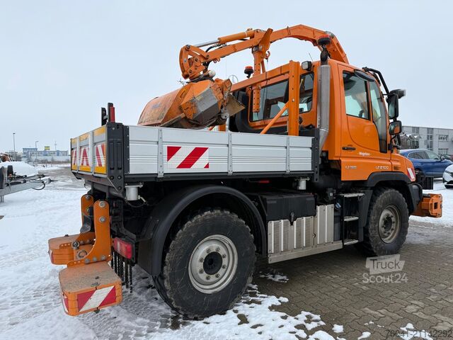 Unimog U318 Mähgerät/ Winterdienst Mercedes Benz U319