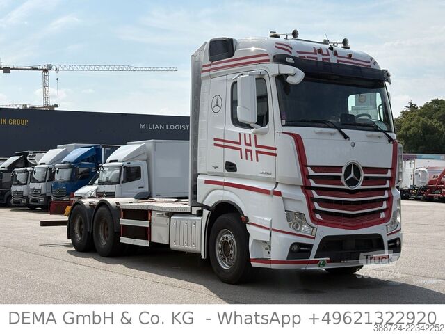 Шаси на камион MERCEDES-BENZ Actros 3358*E6c*Retarder*AHK*Klima*Kühlbox*