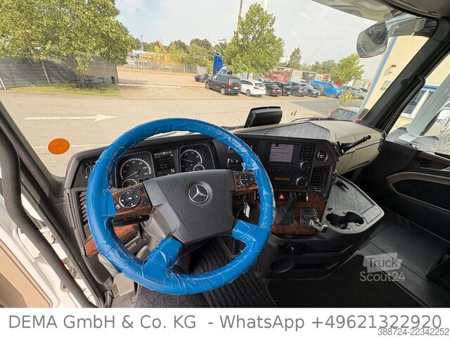 Шаси на камион MERCEDES-BENZ Actros 3358*E6c*Retarder*AHK*Klima*Kühlbox*