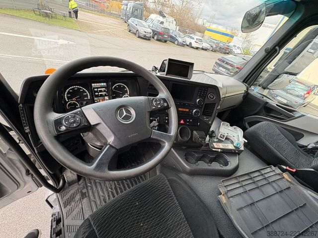 Хладилен камион MERCEDES-BENZ Antos2543*E6c*Frigoblock*LBW*AHK*Navi*2Verdampfe