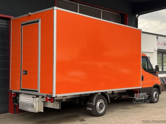 Furgone chiuso IVECO Daily 35S14A Hi-Matic Klima 4,35m Kamera Thermo