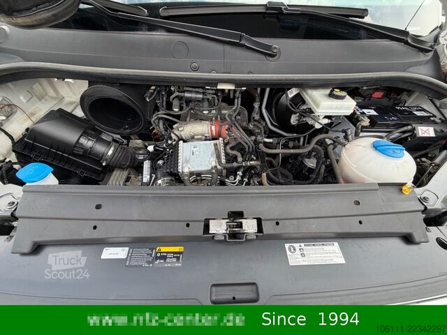 Μίνι λεωφορείο VOLKSWAGEN Crafter Kasten 35 mittellang Hochdach 4MOTION