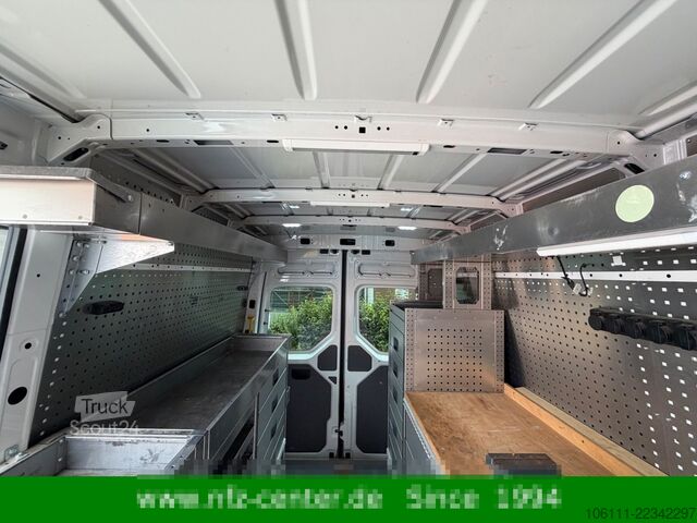Μίνι λεωφορείο VOLKSWAGEN Crafter Kasten 35 mittellang Hochdach 4MOTION