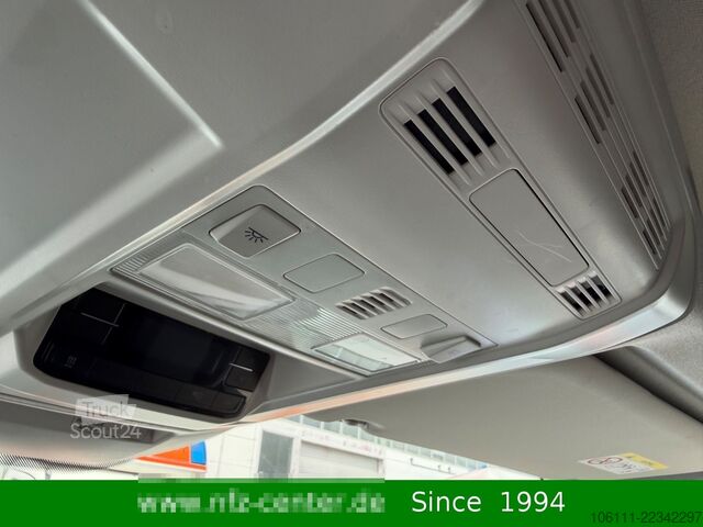 Μίνι λεωφορείο VOLKSWAGEN Crafter Kasten 35 mittellang Hochdach 4MOTION