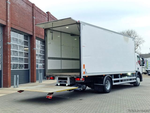 Mala Renault D 320 4x2 - Box with sidedoors - Zepro loadlift...