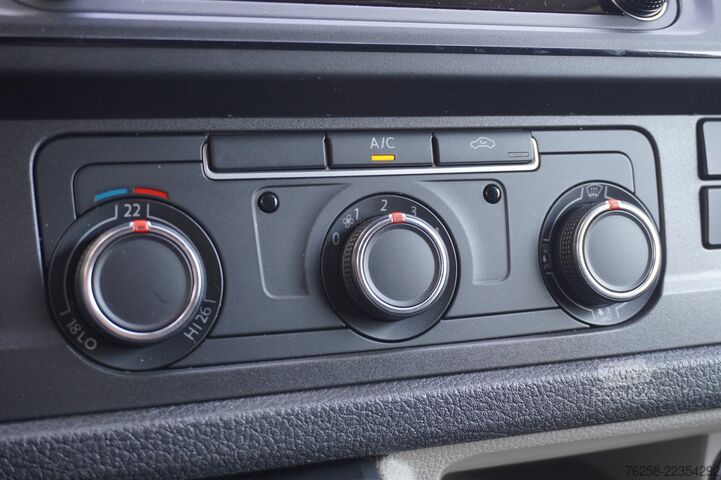 κλειστό βαν Volkswagen Transporter 2.0 TDI - EURO 6 - Airco - Navi - C...
