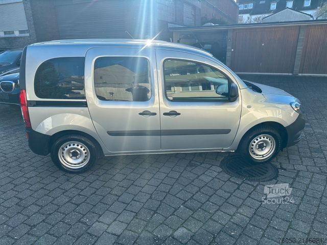 Minibús MERCEDES-BENZ Citan Tourer 109 CDI * Klima * Navi * PDC *