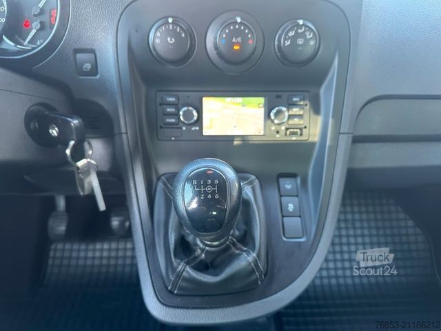 Minibús MERCEDES-BENZ Citan Tourer 109 CDI * Klima * Navi * PDC *