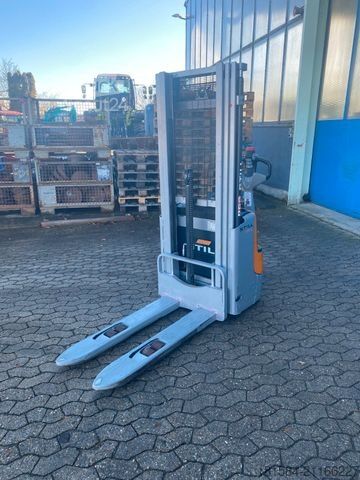 Carretilla elevadora STILL EXV 12 Hoch Hubwagen