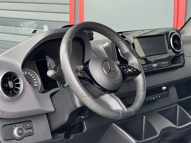 Furgoneta de caja alta MERCEDES-BENZ Sprinter 517 CDI PRO AutomatikSpurhalte AHK