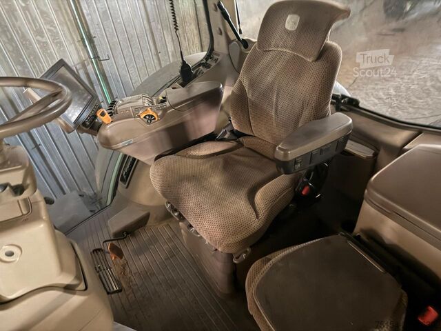 Traktör John Deere 8345R E23