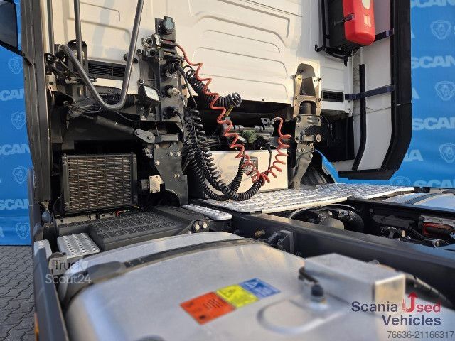 Camión de materiales peligrosos Scania S 450 A4x2NB RETARDER P-AIRCO FULL AIR ACC S2