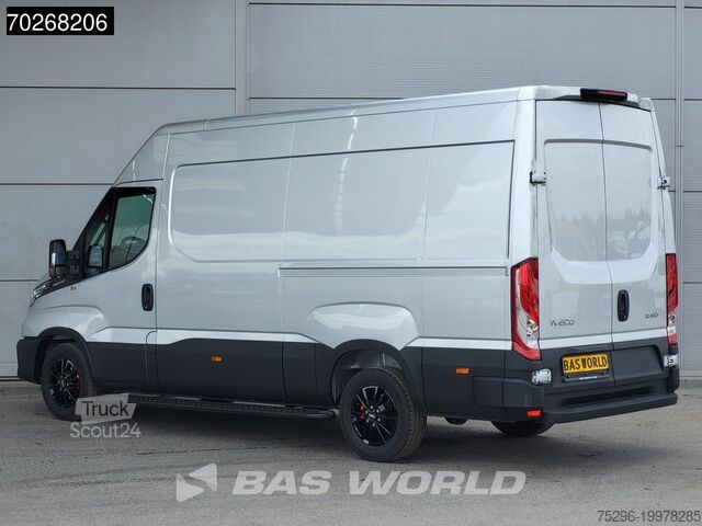 Advanced Emergency Braking System. Lane Assist. Speed Warning. Moving Off Information System. Intell Iveco Daily 35S21 3.0L Automaat Black Edition L2H2 LE...