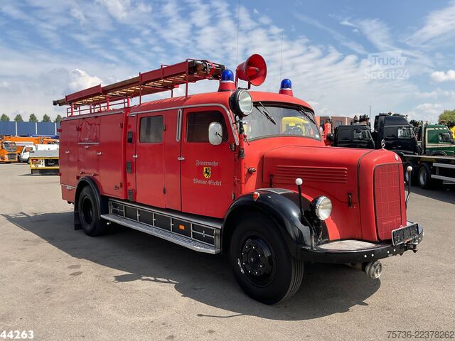  Mercedes-Benz LF 311 Oldtimer Feuerwehrfahrzeug Just 35.940 km!