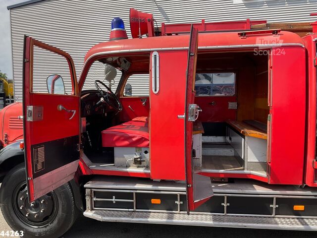 Mercedes-Benz LF 311 Oldtimer Feuerwehrfahrzeug Just 35.940 km!