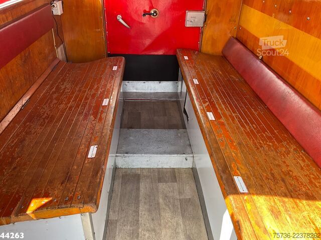 İtfaiye aracı Mercedes-Benz LF 311 Oldtimer Feuerwehrfahrzeug Just 35.940 km!