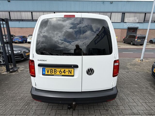 Camioneta familiar de techo alto VW Caddy 2.0 TDI L1H1 BMT Comfortline